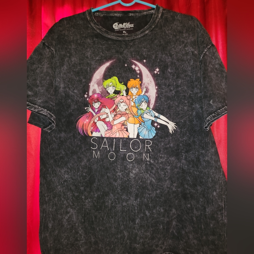 Graphic Tee